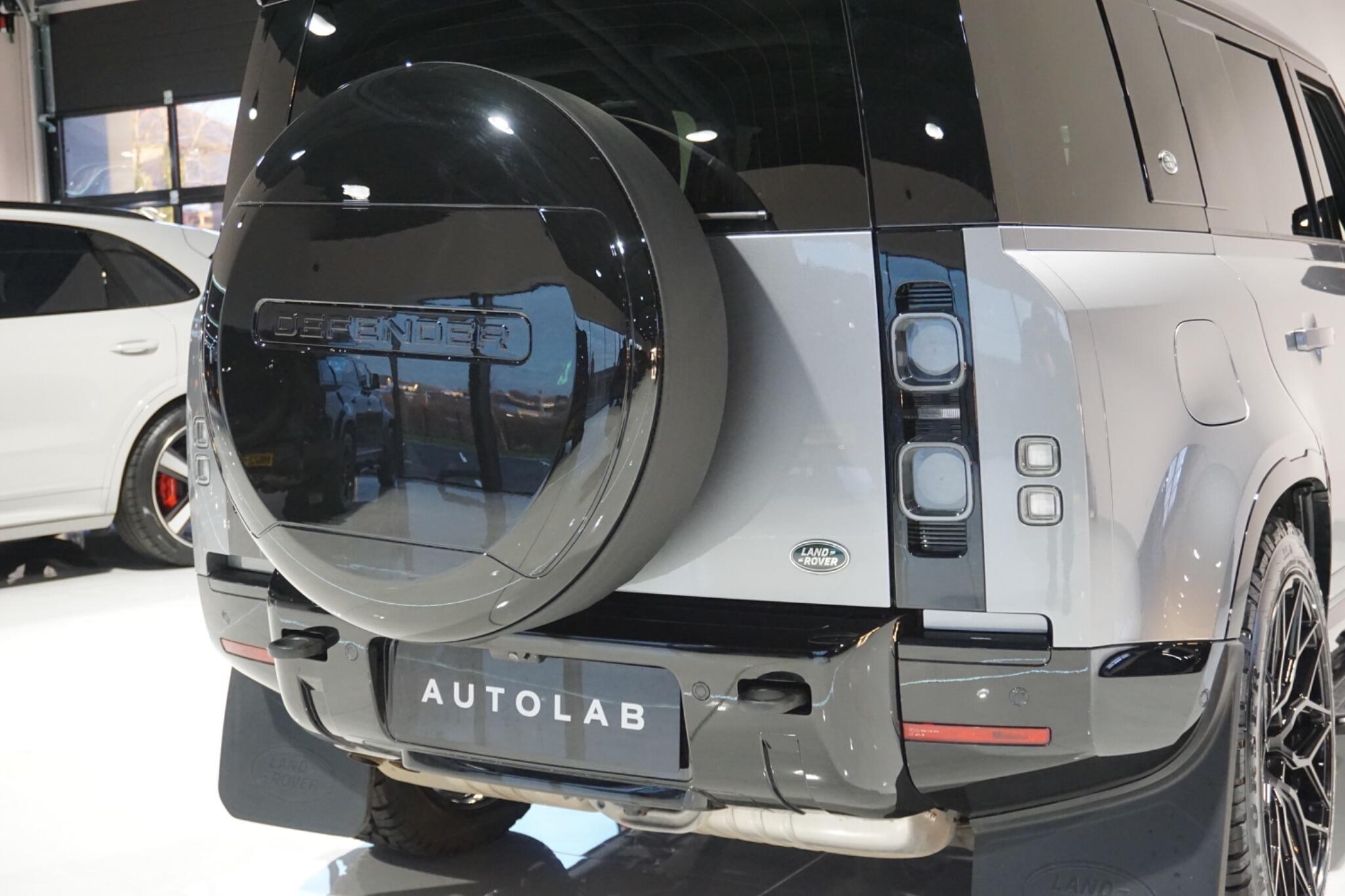 Land Rover Defender 110 3.0 D300 MHEV X SUV 5dr Diesel Auto 4WD Euro 6 (s/s) (300 ps)